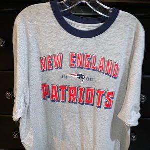 Vintage Reebok patriots T-shirt NFL size L 🔥